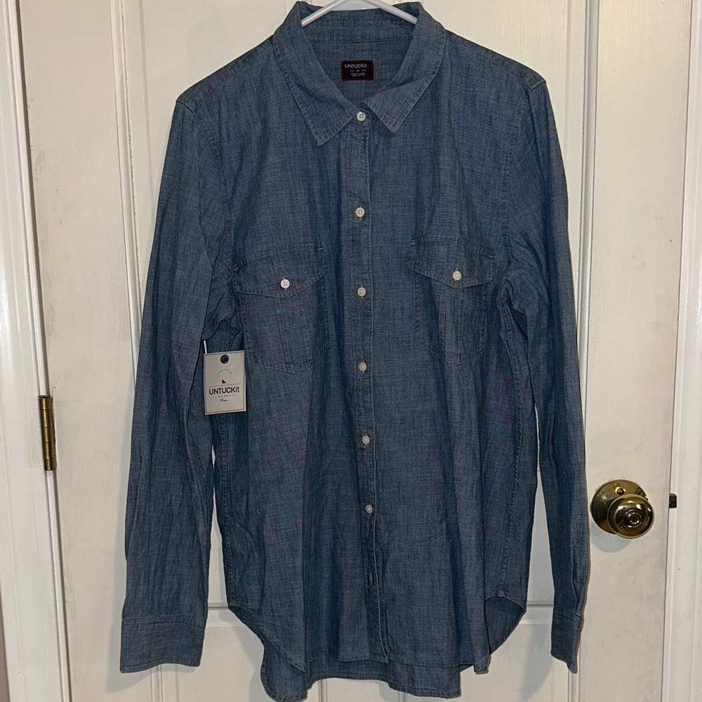 UNTUCKit Denim Blue Button Down Shirt